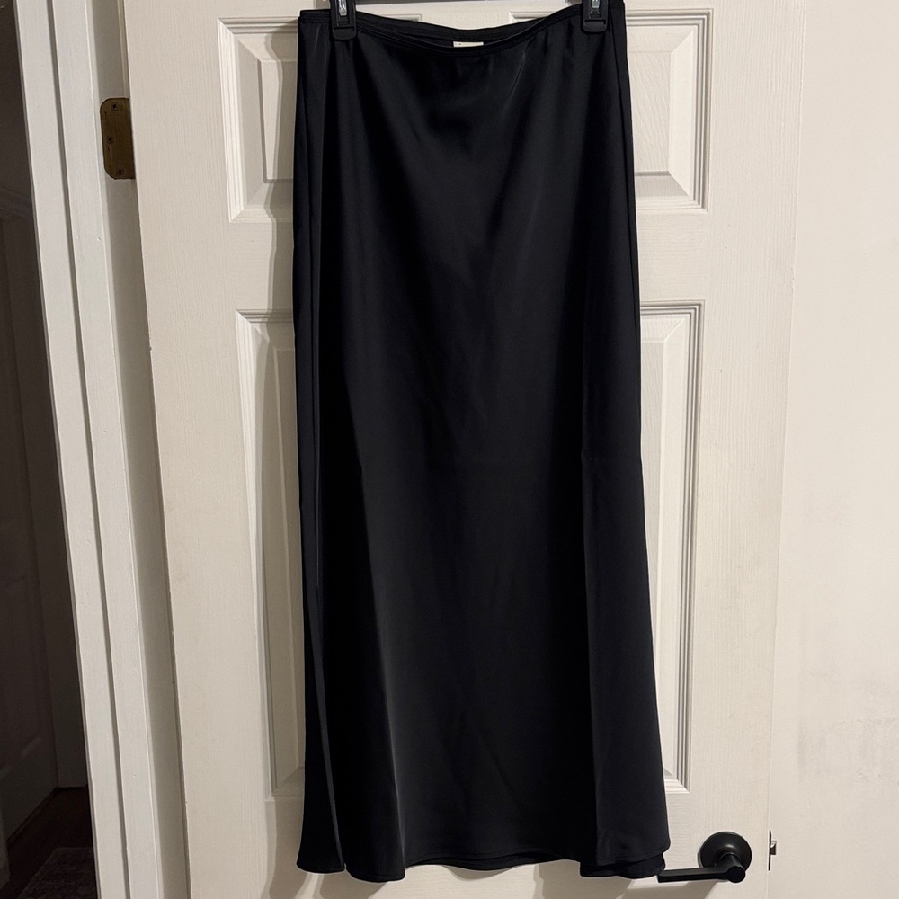 Black Maxi Skirt - Picture 3 of 3